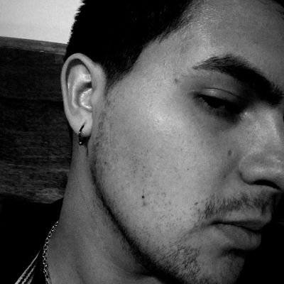 Ricaardo_1996's profile picture. 26