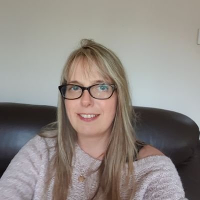 ljst32's profile picture. Pharmacy checking technician, mother, home baker