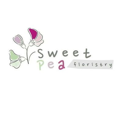 Local Lass creating stunning floral pieces mixing traditional methods with bang on trend ideas.