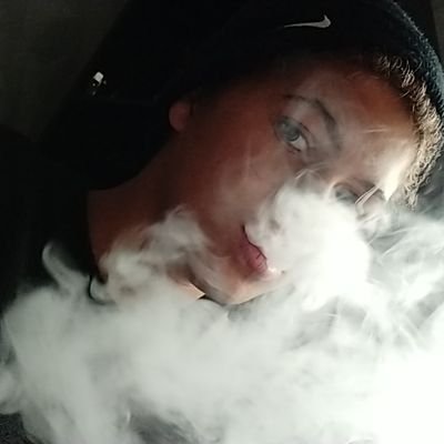 imactuaIIymeg's profile picture. 