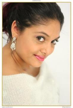 FanishaS's profile picture. 