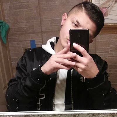 joslayyy's profile picture. I'm not a regular gay, I'm a cool gay.         Lover out August 23rd 💕