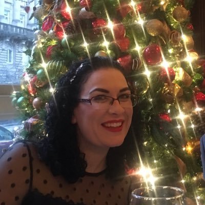 varibee's profile picture. Secondary teacher passionate about English, literacy, language and communication, D/deaf education, careers education and DYW, inclusion and social justice.