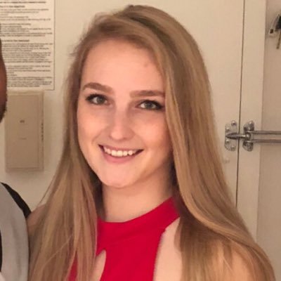 sarahdelong33's profile picture. 