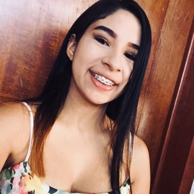 Veronic74268390's profile picture. 