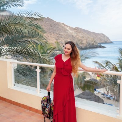 The Official Twitter Account for Shifa Merchant. | PUBLIC FIGURE | Travel, Fashion, Beauty & Lifestyle Blogger & YouTuber