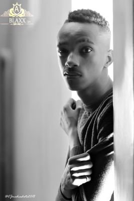 👑OF THE🎤NOMORE WAITIN PUBLIC RELATIONS RADIO, TV PRESENTER, MUSIC PR⚪ EVENTS HOST , BRAND AMBASSADOR UNIQ VISUALS AND AWARD WINNER 2017-18 🙏
+256702405088