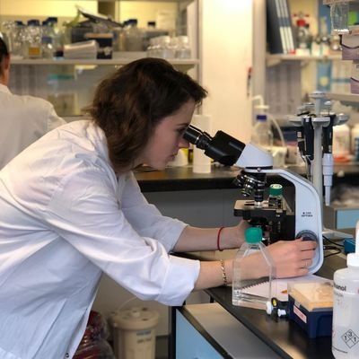 UoY Biochemistry graduate. PhD student at the University of Edinburgh in the van Ooijen Lab, using Ostreococcus to research circadian rhythms. She/her. 🏳️‍🌈