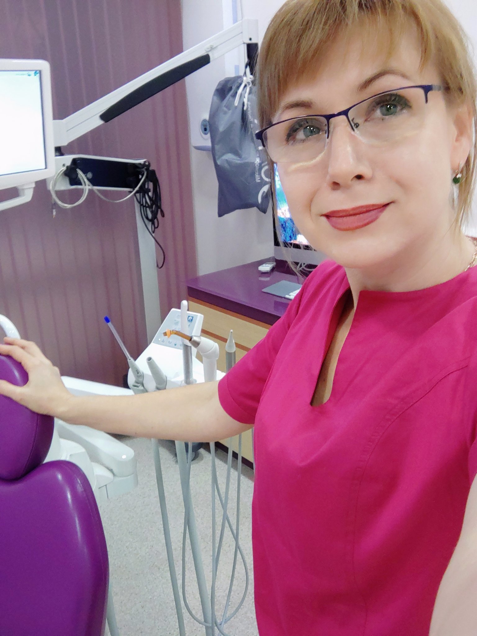 JhtSMsUlBIEcVas's profile picture. Отличный стоматолог