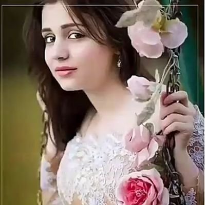 غــلاك خـلانـي عــن الـنـاس مـشغول
اراقــبـك وحــلـم عــلـى كـــل طــاري
#العنيدة