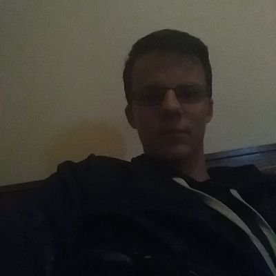 je suis une personne gentille qui cherche plusieurs plan cul et qui peux aussi faire des nude