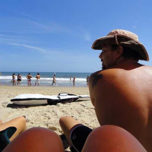 Real Estate agent here on the coast of NC (also middle school teacher with background in marine science & engineering) Love surfing, kayaking, traveling!