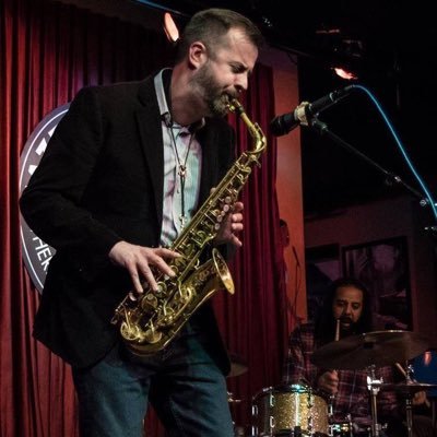 Shawn Maxwell of Chicago, Illinois is an accomplished woodwinds multi-instrumentalist (saxophones, clarinet and flute) professional jazz performer.