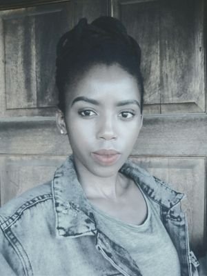 •Fashion Lover👠👜|•IG: @nhlanhlankocy|•E-mail: nonhlanhlankosi91@gmail.com|•IT Graduate🎓|• Full Time Hustler👌|•Aspiring Make Up Artist💄|