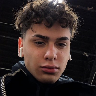 yoitsadrianm Profile Picture