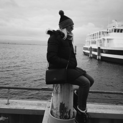 Cashmont's profile picture. football guy’s guys’ girl • dog enthusiast