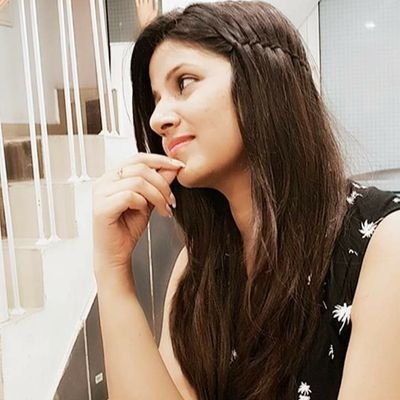 Anshita_aa's profile picture. Company Secretary at @myspinny


Ask | Believe | Receive ❤️