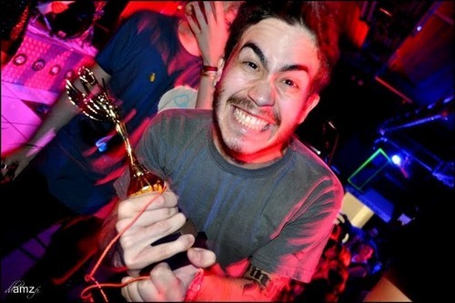 Fc para o brunoo da linke (:

http://t.co/UHEYJFWz3J ;**