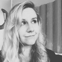 Molly Barnes (@foxtrot44) 's Twitter Profile
