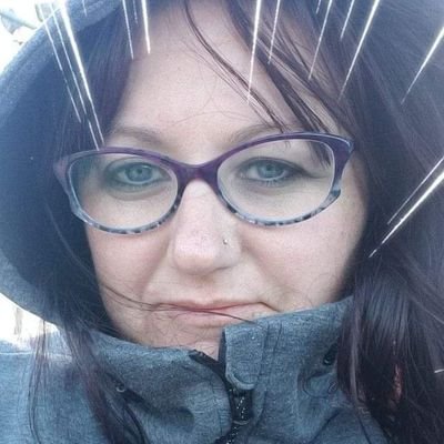 Robinlyn82's profile picture. Mother of 2 beautiful girls. Wife of a handsome gentleman and Buffalo Bills fan for life #BillMafia