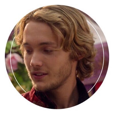 Wonderlandisms's profile picture. 「ʟᴏsᴛ sᴏᴜʟ」→〈❁〉┊〔❝ɪ'ᴍ ᴀғʀᴀɪᴅ ɪ ᴍᴜsᴛ ʜᴀᴠᴇ ɢᴏɴᴇ ϙᴜɪᴛᴇ ̶ᴍ̶ᴀ̶ᴅ.❞ ── ✦ ʀᴇᴀʟɪᴛʏ ᴡᴀʀᴘᴇʀ.〕