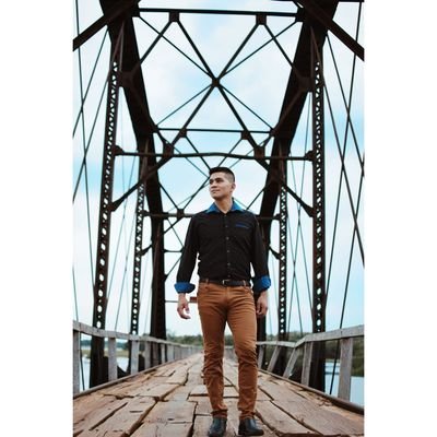 CHRISTIANMT123's profile picture. Ayer lloré y hoy me río. Buenas cosas vendrán,  lo sé..😕