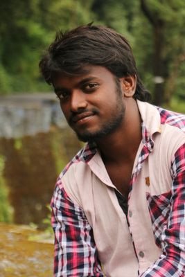 Thaadi vacha kedi payyan....

Being with ma passion 

Mobile service engineer