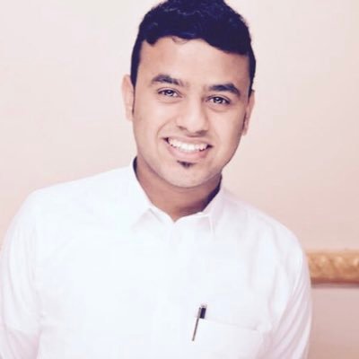 (إعلامي ومصور ) حاصل على شهادة البكالوريوس صحافة وإعلام من جامعة جازان #📝.