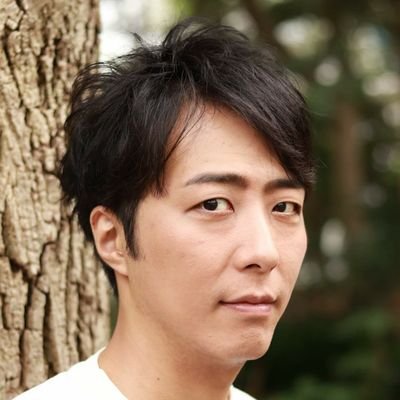 しんきょう たかゆき(株)ファミリーアーツ所属 俳優、演出、時には声のみ 187㎝のバリトンボイス 趣味:料理、手話 NTV『イノセンス―冤罪弁護士―』平山誠役レギュラー 『美食探偵』『逃亡医F』『CODE-願いの代償-』【次回作】鉄の暴風@新宿村LIVE 3月27日〜3月31日