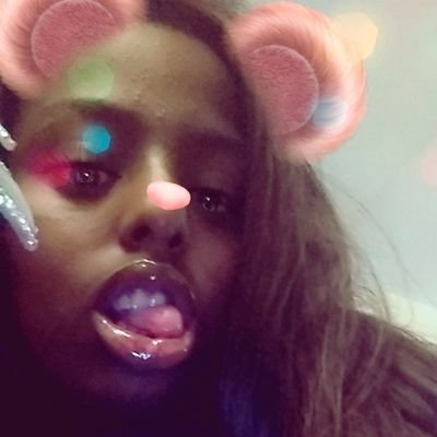 Nikky00302152's profile picture. 