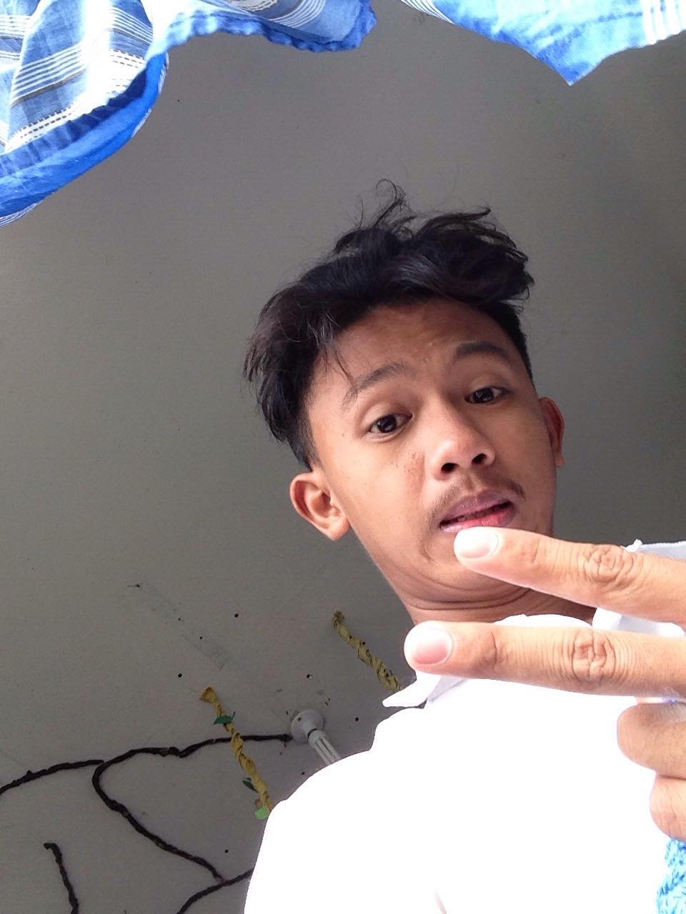 maklengisidro1's profile picture. New Account😍