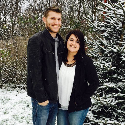 Bruskiguy1's profile picture. Happily married Christian father.

I love learning about new tech (especially Front-end). I am also a dank meme connoisseur!