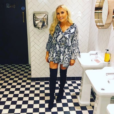 daniellemorrowx's profile picture. 