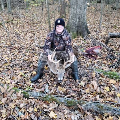 ColbieKenerly's profile picture. Just a small kid in a small town trying to make big dreams come true🤗🤗  GO DAWGS🐾🐶