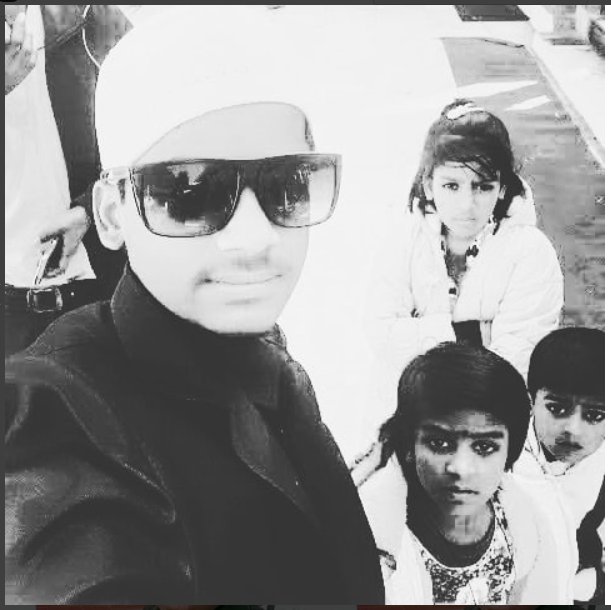 MOHDZEE72385104's profile picture. 