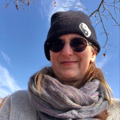 AchesonPaula's profile picture. 