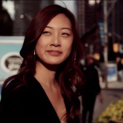 OBGYN resident @SchulichMedDent | MD/MSc @uoftmedicine & @ihpmeuoft | @UBC alum | arts aficionado | always curious 🔍📚
