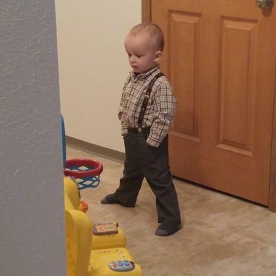 chipperwood61's profile picture. saskatchewan farmer 5 😍 beautiful grandkids joy of my life