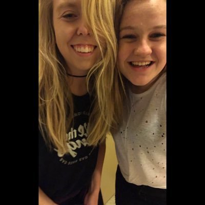 RoxiStanek's profile picture. CarrollU '20 🔷🔶