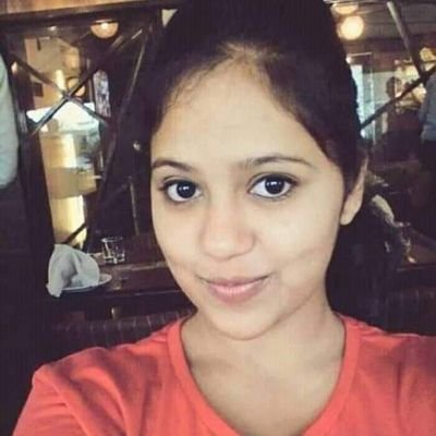 AminaArshed's profile picture. Followme