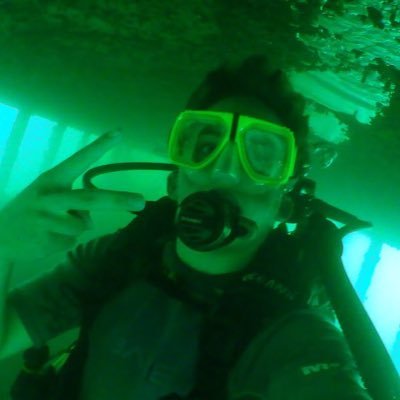 AdamCoon10's profile picture. nmhs ‘20 • im a runner • sc: adamcoon314