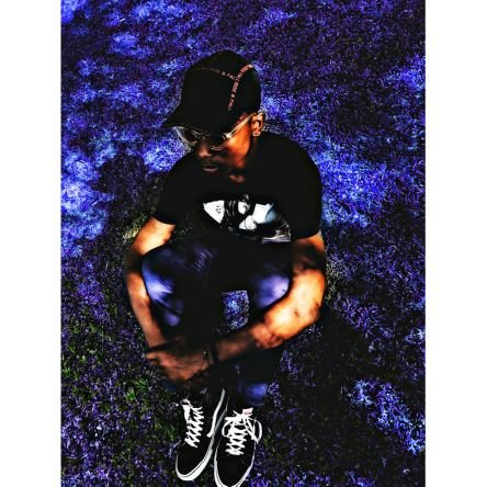 Thabo27994704's profile picture. model/singer / rapper 
leader of the Wave