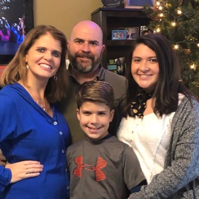 kmae1970's profile picture. Lovin life because of Him!💜💚