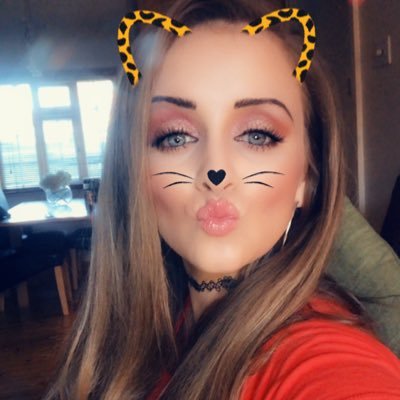 lauraleighMUA's profile picture. I’m a self employed make up artist and nail technician