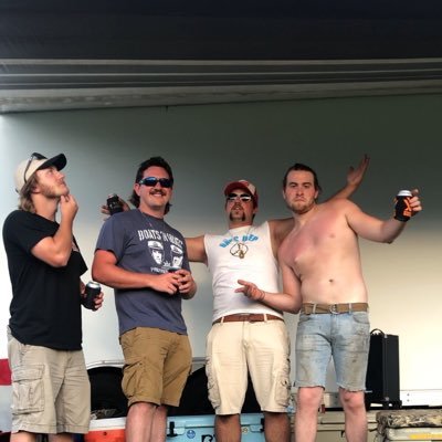 tim_haines97's profile picture. Lineman for IBEW 1319. SC: tim_haines97