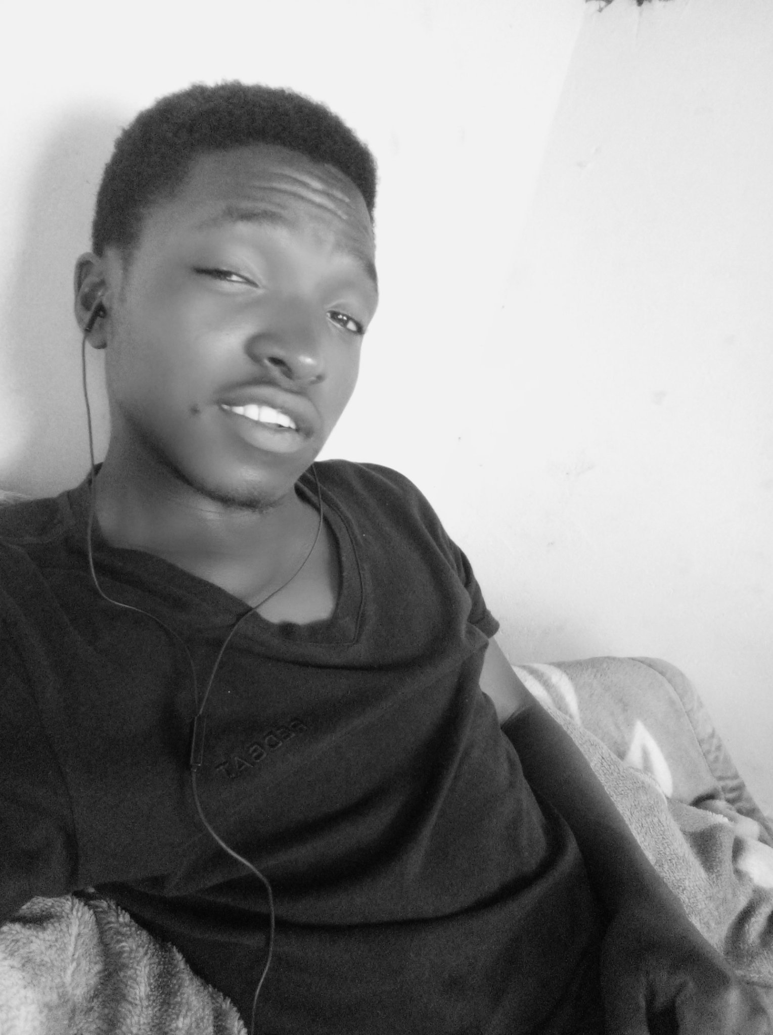 ephraim_msizi's profile picture. Realist Kid