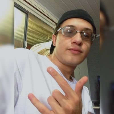 ReynodsVlogs's profile picture. kk eae men