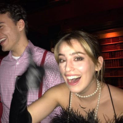 izzyraye_'s profile picture. 