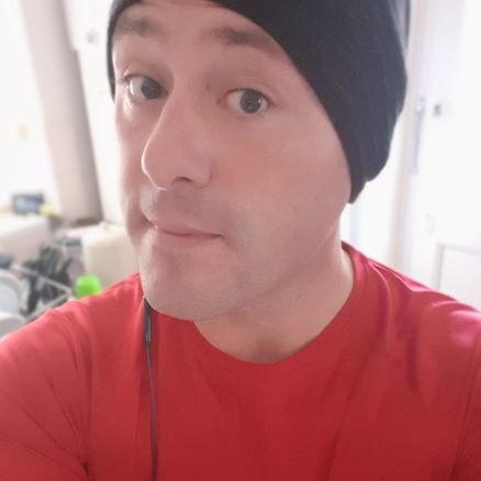 Cerebrumuk's profile picture. happy happy happy and living life as it should be lived :)