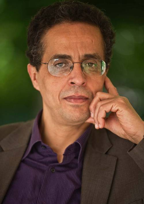 AnouarBenmalek's profile picture. écrivain, mathématicien et journaliste